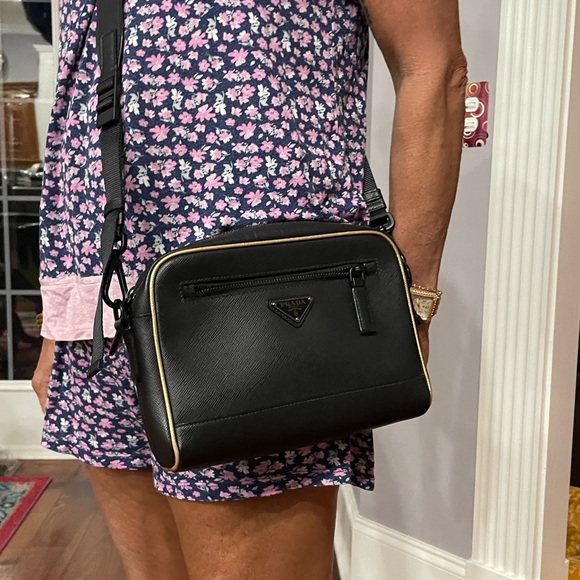 PRADA Shoulder Bag - Picture 10 of 10